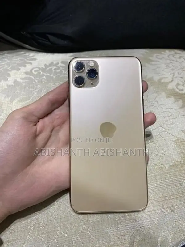 Apple iPhone 11 Pro Max (Used)