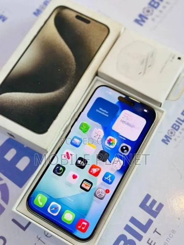 Apple iPhone 15 Pro Max 256GB (Used)