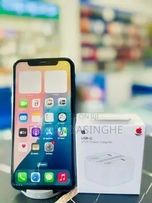 Apple iPhone 11 64GB (Used)