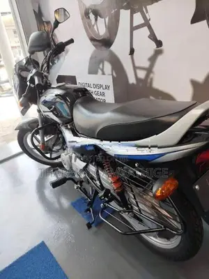 Bajaj CT100 2026