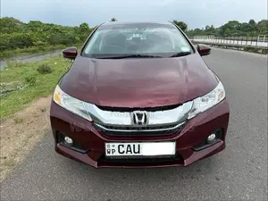 Honda Grace Ex Package 67,000km 2015