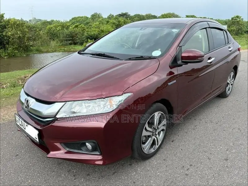 Honda Grace Ex Package 67,000km 2015