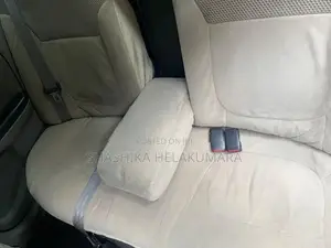 Nissan Sunny 2000