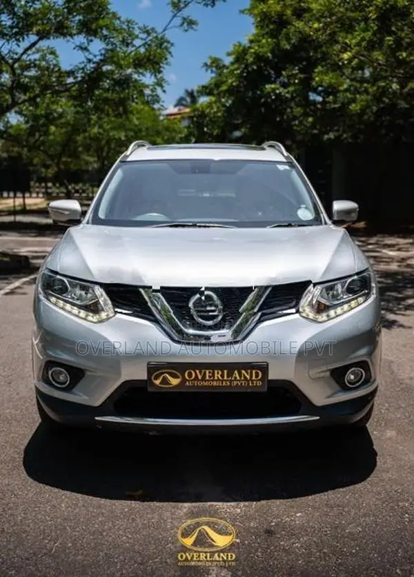 Nissan X-Trail 2016