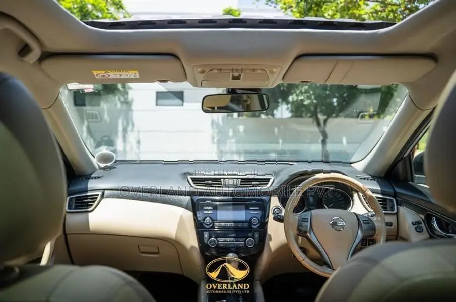 Nissan X-Trail 2016