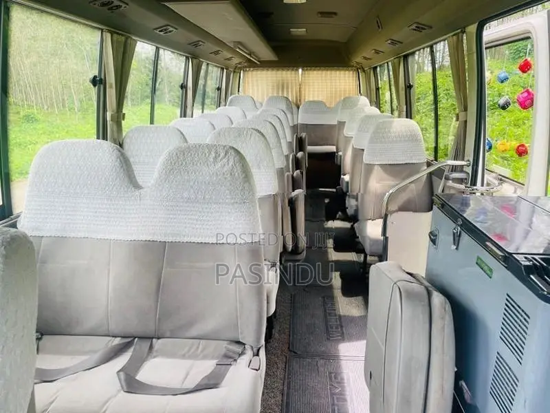 Toyota Coaster 2008