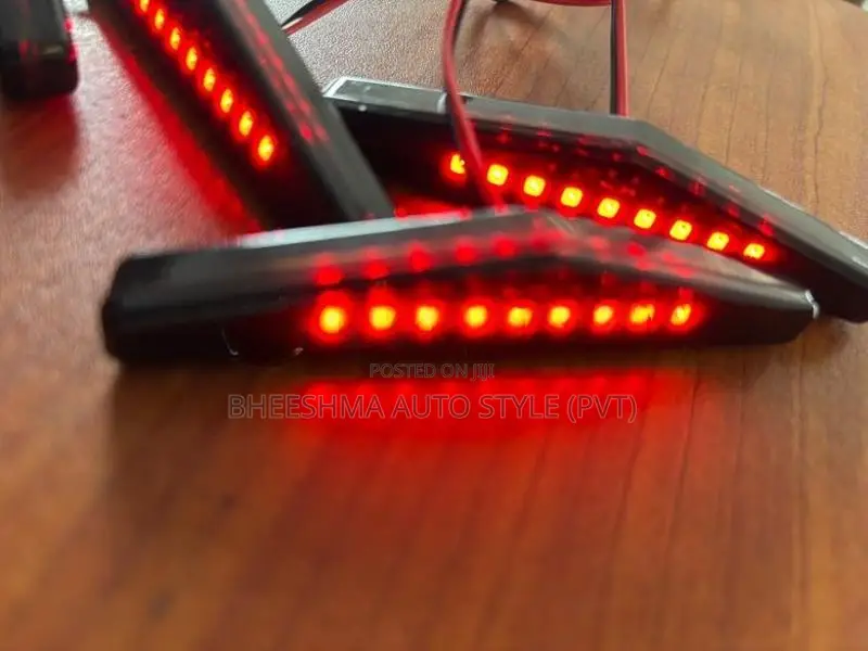 Toyota Hilux Travo 2026 Grill Amber Light