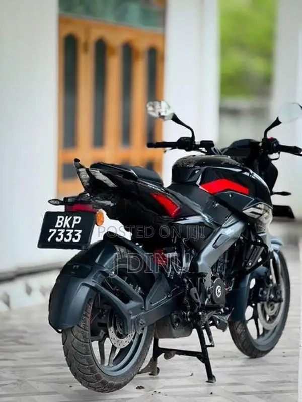 Bajaj Pulsar NS200 BS7 2026