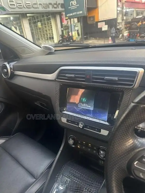 MG ZS 2019