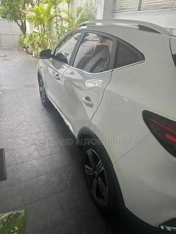 MG ZS 2019