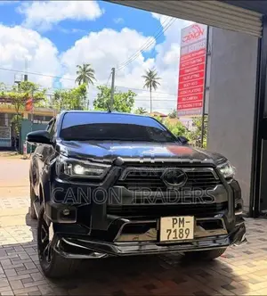 Hilux 2025 Modellista Bodykit