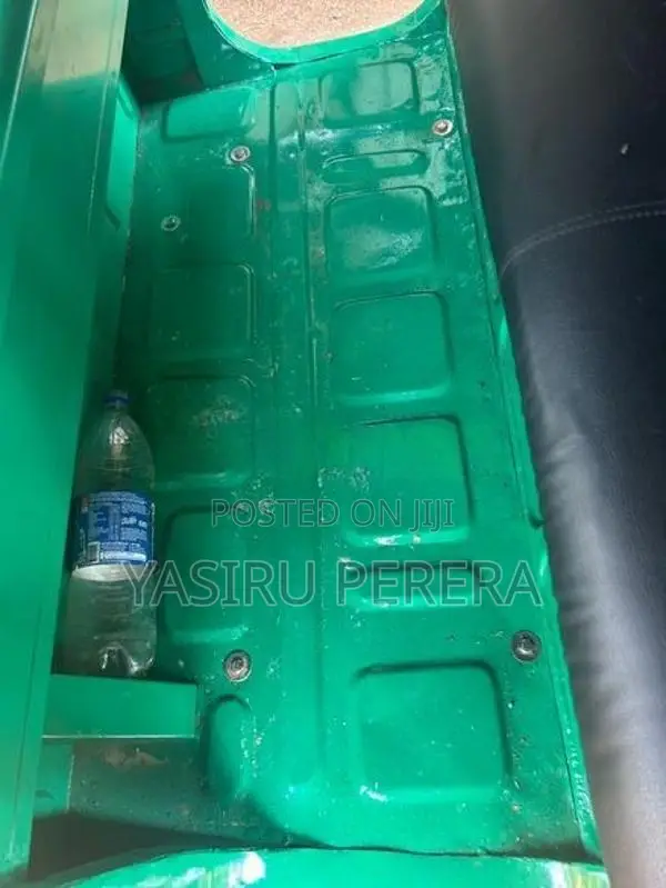 Bajaj RE Auto 4S 2008