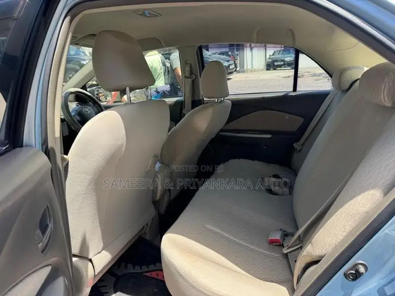 Toyota Belta Full Option 2012