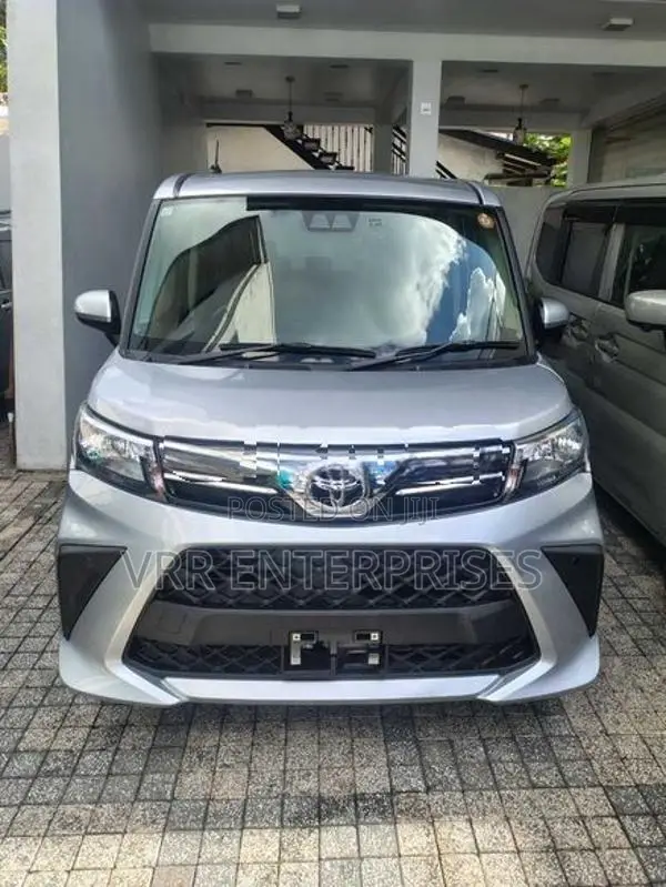 Toyota Roomy 2023