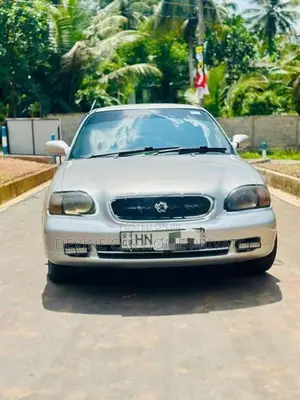 Suzuki Baleno 2003