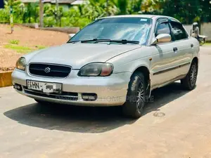 Suzuki Baleno 2003