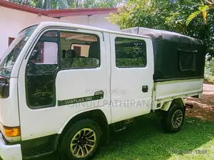 Nissan Atlas 1996