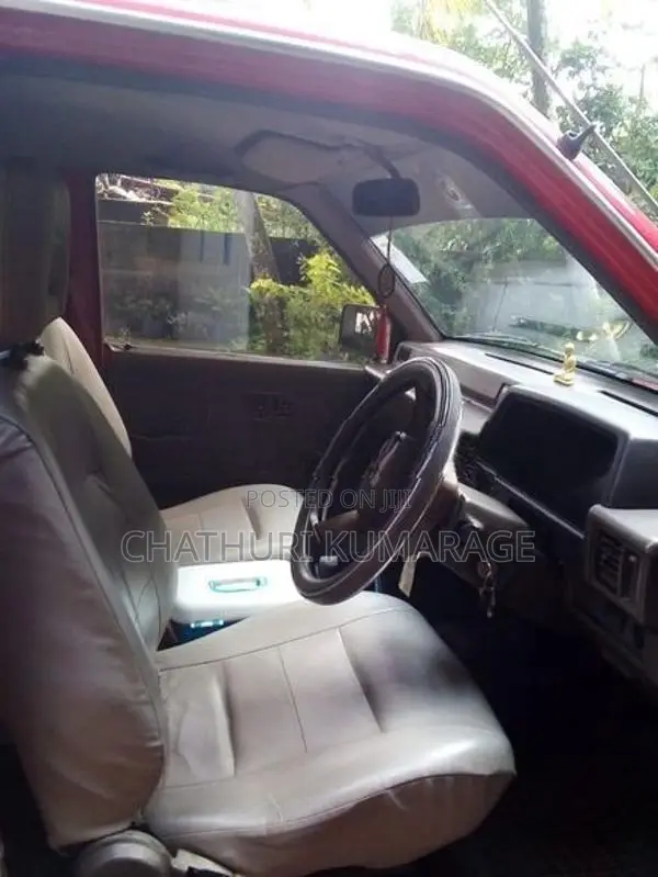 Mitsubishi L200 2001