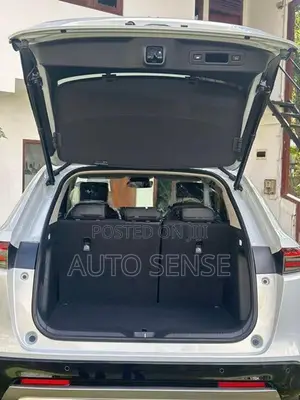 Honda Vezel Z Premium 2026