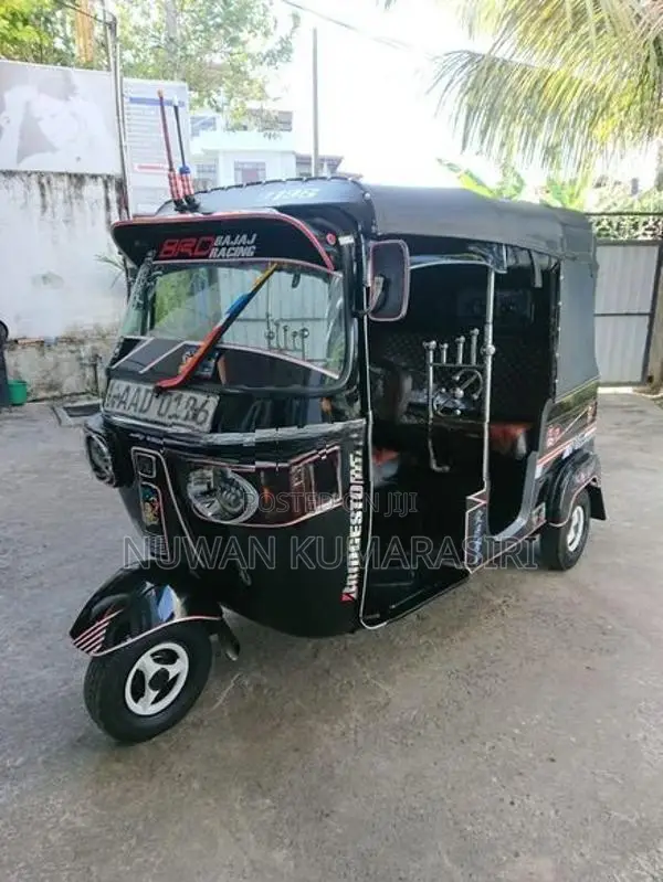 Bajaj RE 4 Stroke 2012