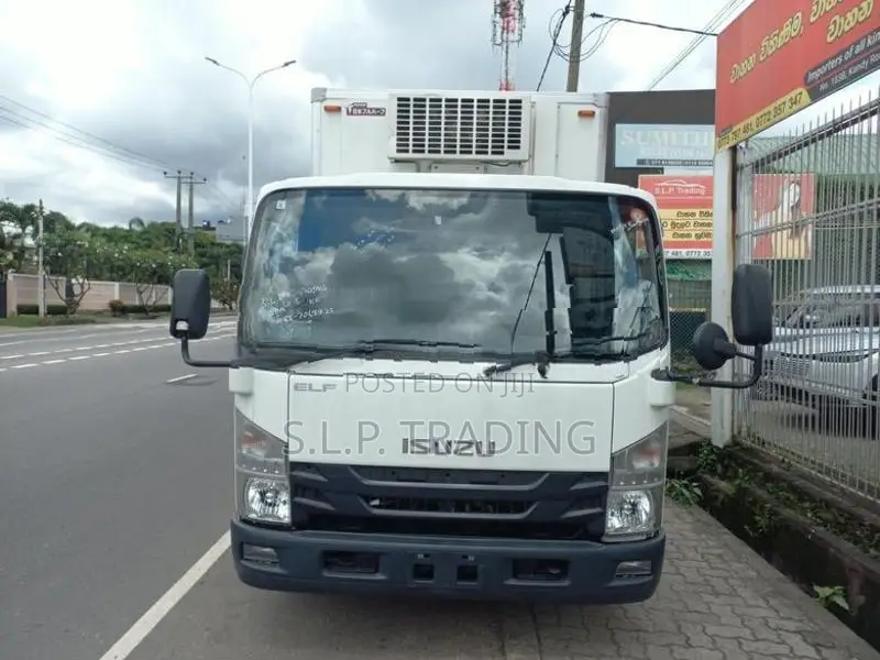 Isuzu Elf 14.5 MANUAL 6 NUT 2017