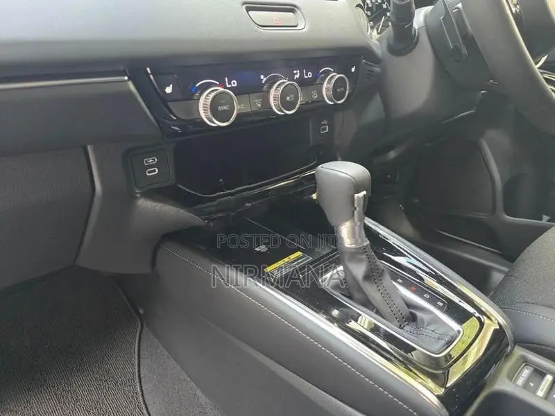 Honda Vezel Z PREMIUM 2026