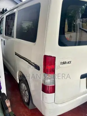 Toyota Townace S402M 2011