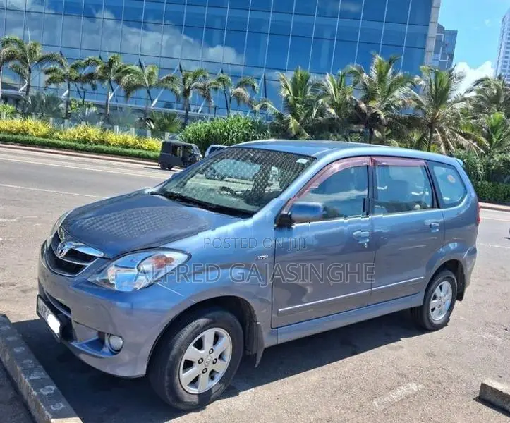 Toyota Avanza G 2011