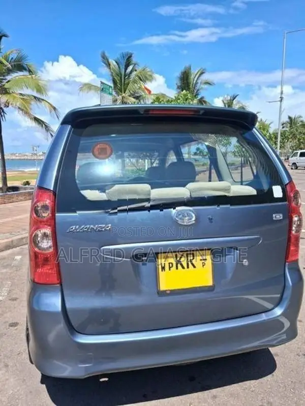 Toyota Avanza G 2011