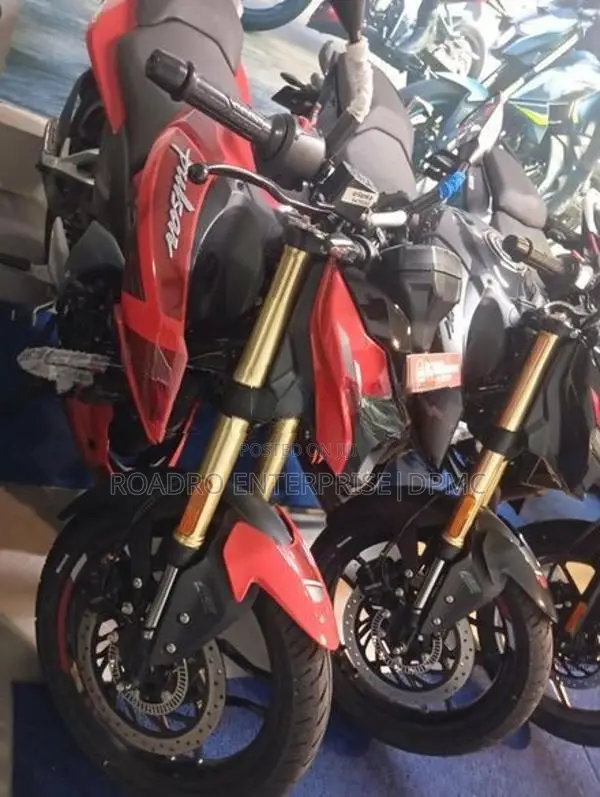 Bajaj Pulsar N160 Premium 2026