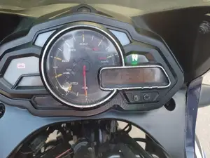 Bajaj Discover discoverer 2015