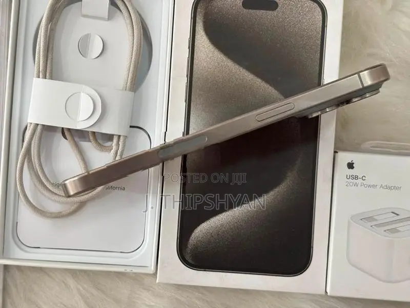 Apple iPhone 15 Pro Max (Used)