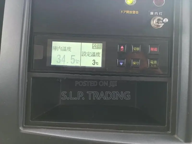 Isuzu Elf 14.5AUTO NO SIDE DOR 2018
