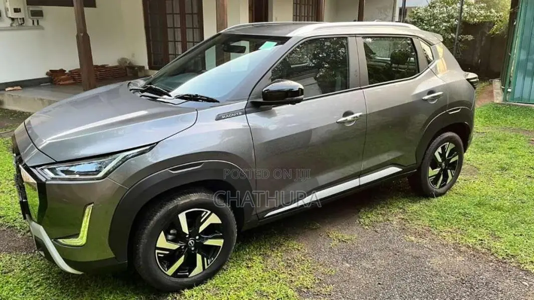 Nissan Magnite N Connecta 2025 SUV (Used)