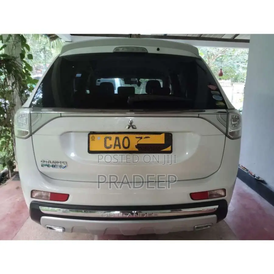 Mitsubishi Outlander 2013 SUV (Used)