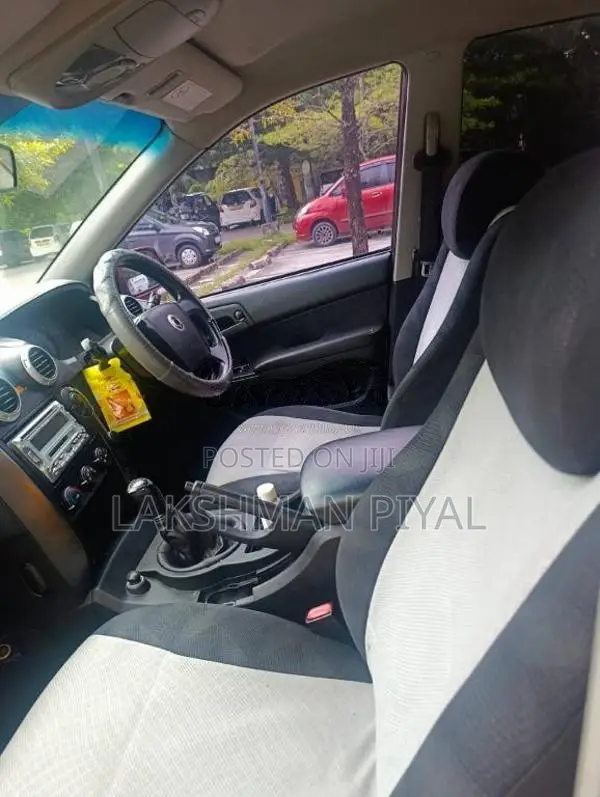 Micro Actyon 2009 SUV (Used)