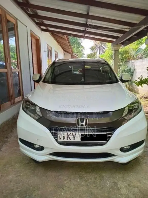 Honda Vezel Orange Pack 2014 SUV (Used)