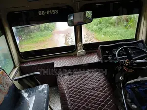 Ashok-Leyland Chithal 1990 Bus (Used)