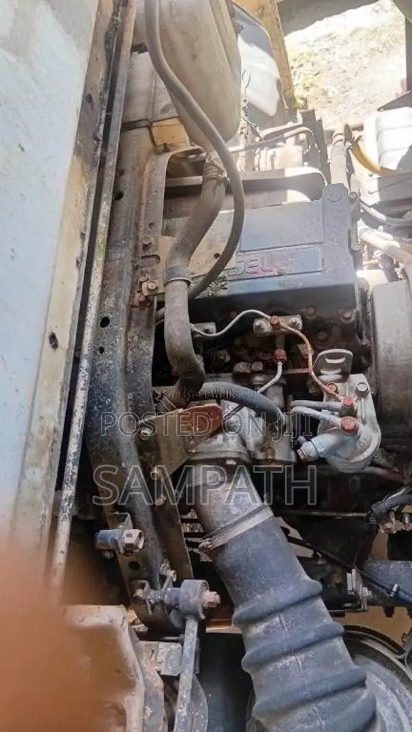 Isuzu  1993 Lorry (Used)