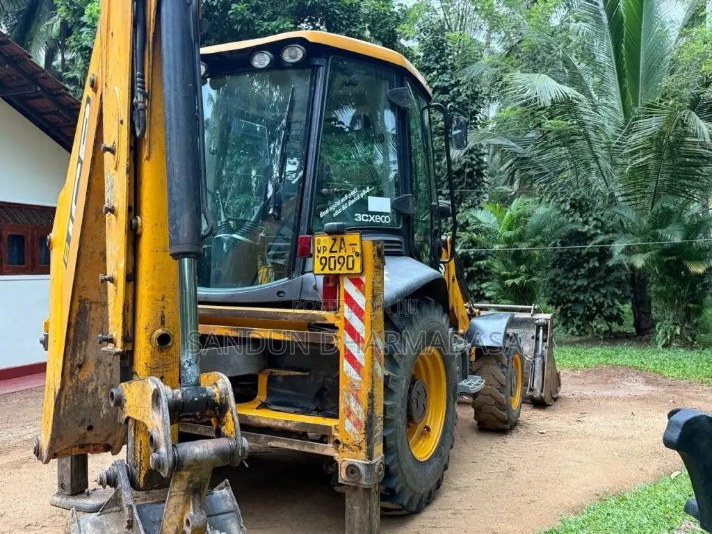 JCB 3CX Eco 2012 Heavy-Duty (Used)