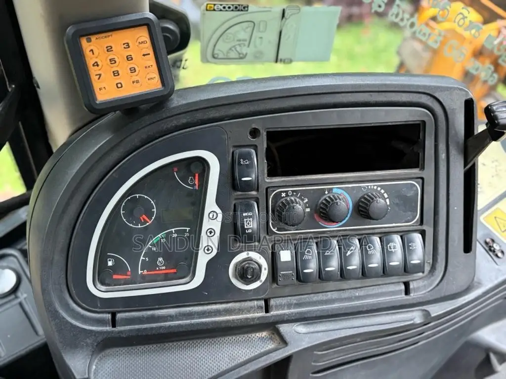 JCB 3CX Eco 2012 Heavy-Duty (Used)