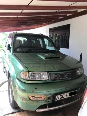 Tata Safari 2000 SUV (Used)