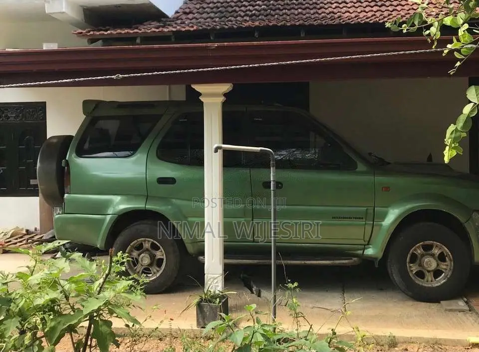 Tata Safari 2000 SUV (Used)