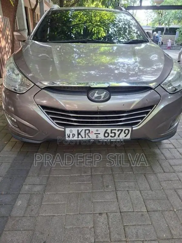 Hyundai Tucson 2011 SUV (Used)
