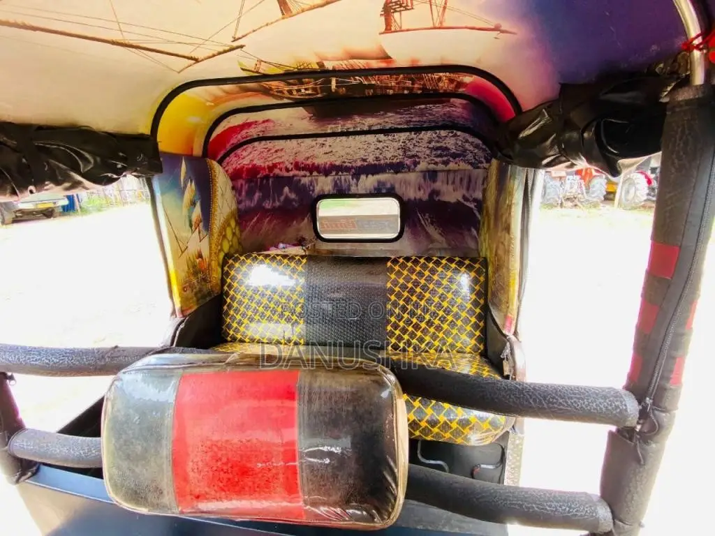 Bajaj 2 Stroke 1996 Three Wheel (Used)
