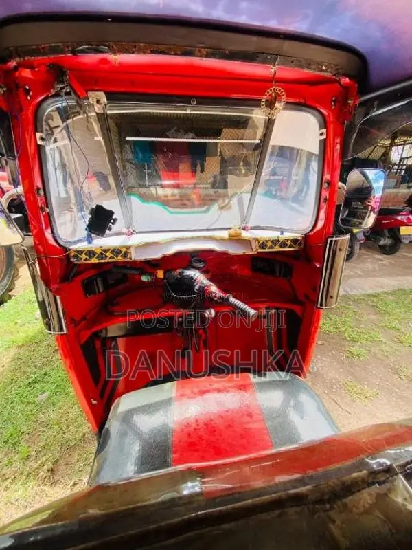 Bajaj 2 Stroke 1996 Three Wheel (Used)