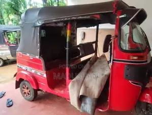 Bajaj RE 2014 Three Wheel (Used)