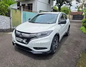 Honda Vezel 2016 SUV (Used)