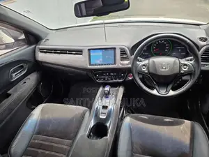 Honda Vezel 2016 SUV (Used)