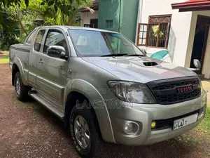 Toyota Hilux Smart Cab Dual Purpose 2009 Pickup (Used)